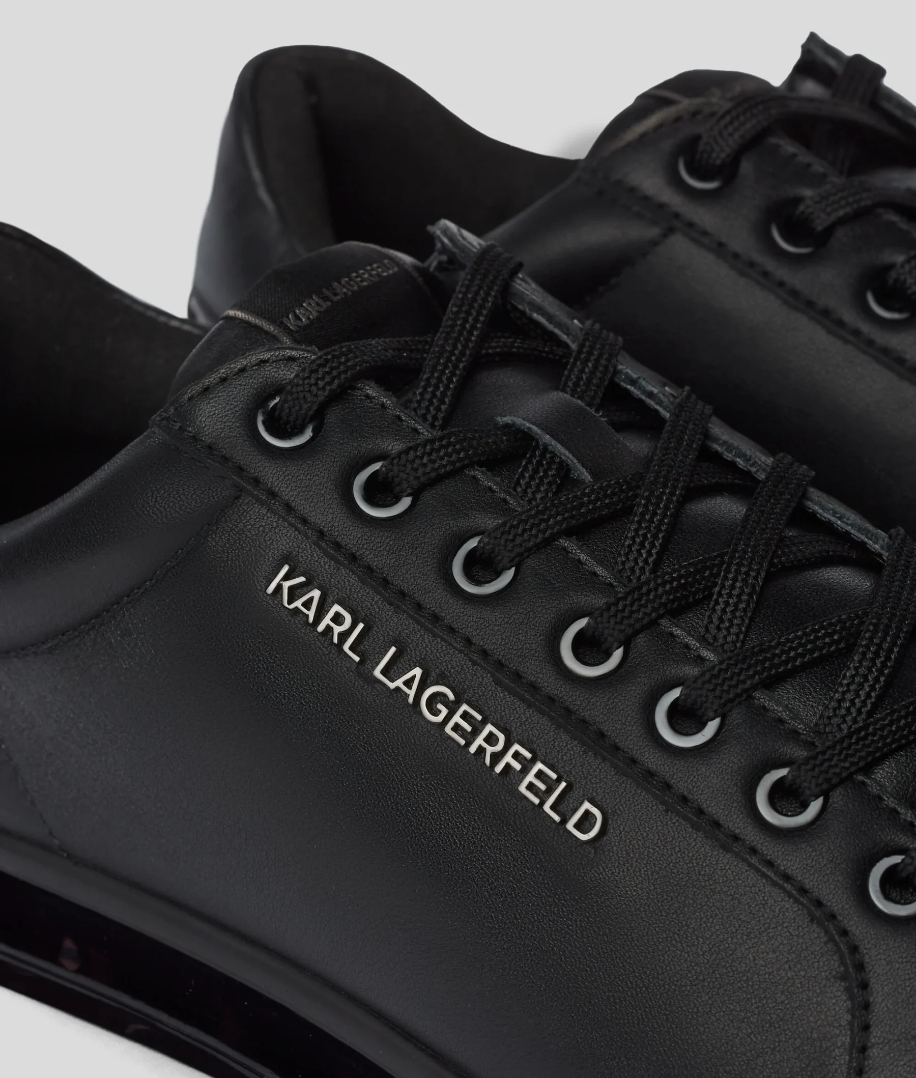 KARL LAGERFELD | SNEAKERS CON CORDONES KAPRI KUSHION NEGRA - Imagen 2